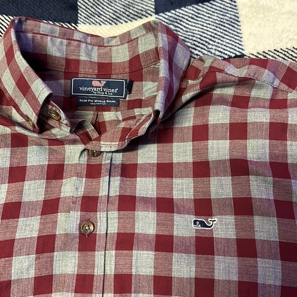 MENS vineyard vines whale shirt sz medium - Picture 2 of 5